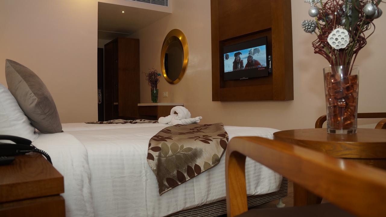 Kani Residency Hotel Tuticorin Exterior photo