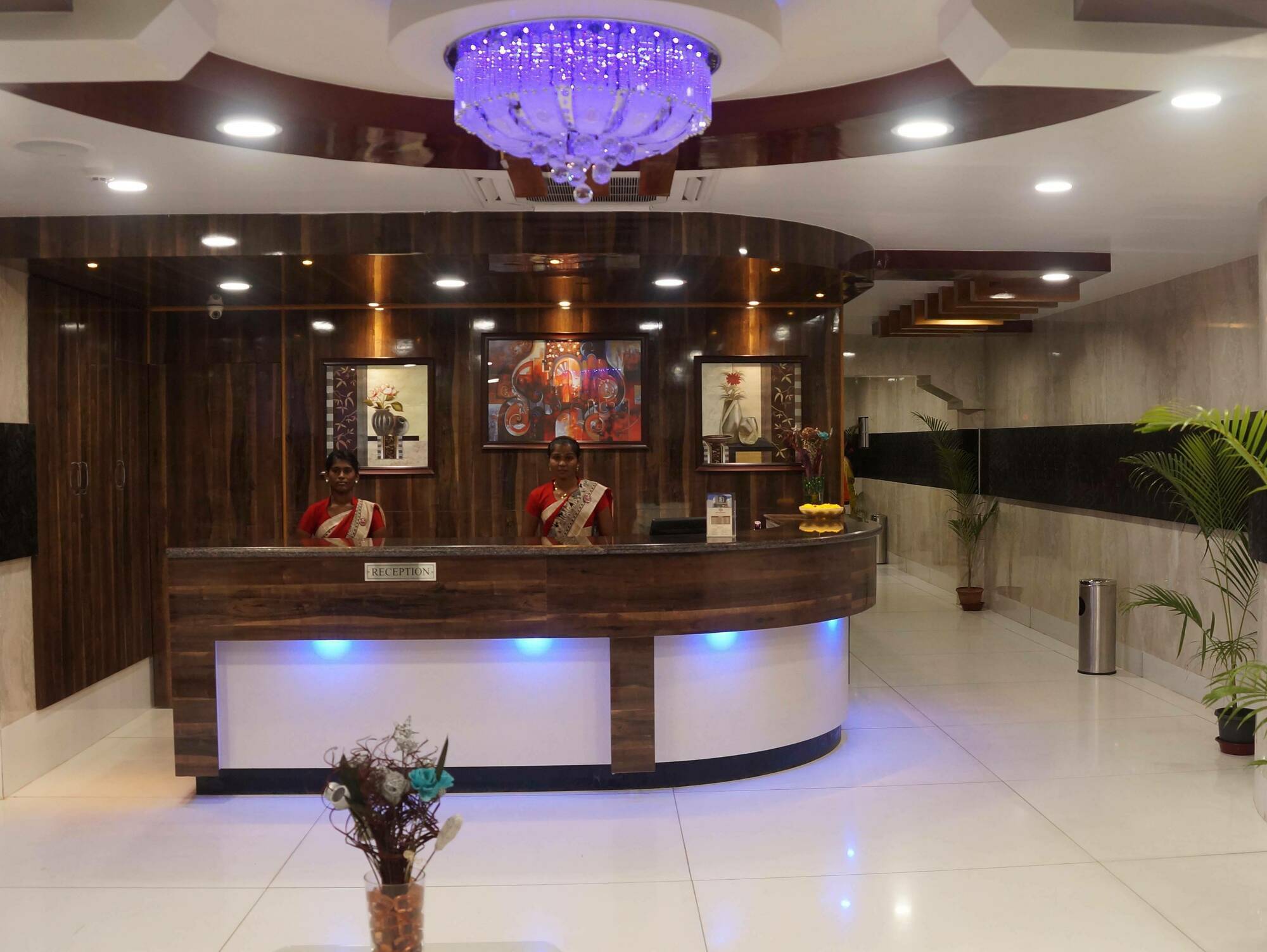 Kani Residency Hotel Tuticorin Exterior photo